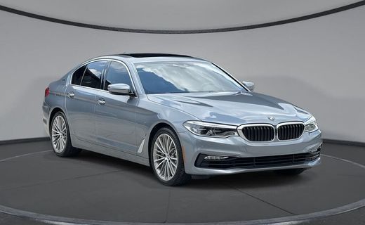 2018 BMW 530E