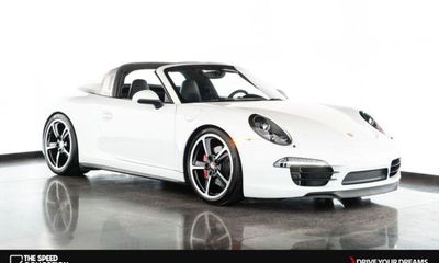 2014 Porsche 911 4S