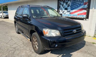 2005 Toyota Highlander STD