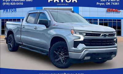 2023 Chevrolet Silverado RST