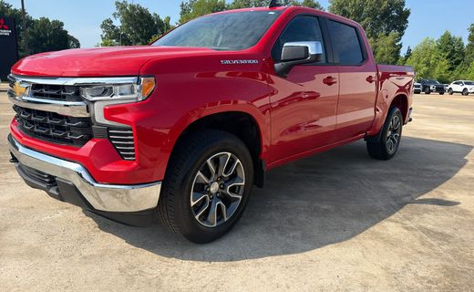 2023 Chevrolet Silverado LT