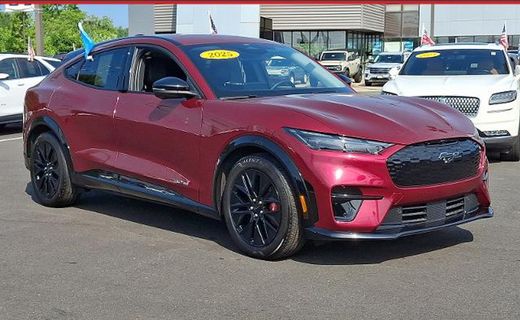 2025 Ford Mustang Mach-E Premium