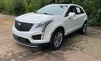2023 Cadillac XT5 Platinum Premium Luxury