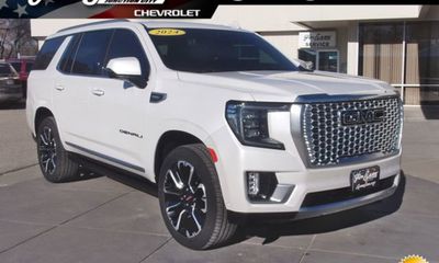 2024 GMC Yukon Denali