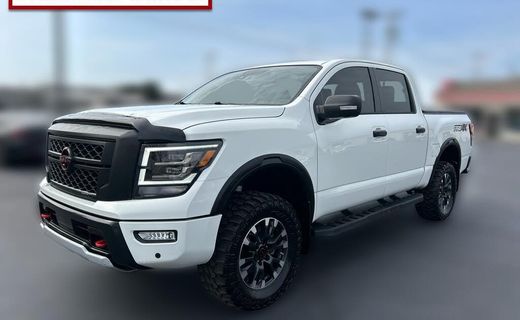 2023 Nissan Titan