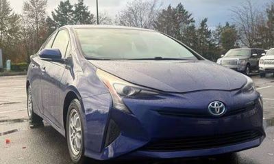 2016 Toyota Prius