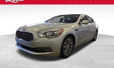 2017 Kia K900 Premium