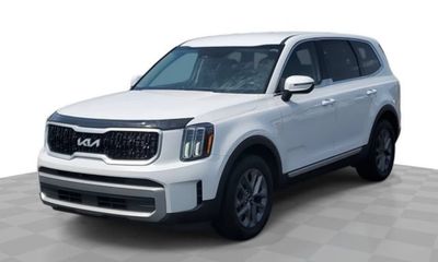 2023 Kia Telluride LX