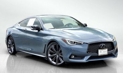 2022 Infiniti Q60 RED Sport