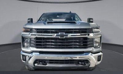 2025 Chevrolet Silverado HD LTZ