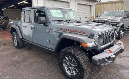2026 Jeep Gladiator Mojave