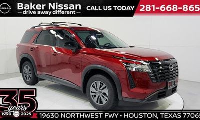 2026 Nissan Pathfinder SV