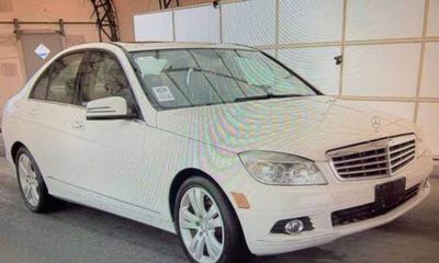 2010 Mercedes-Benz C-Class C300