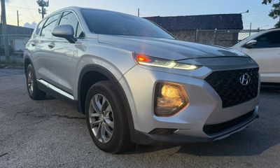 2019 Hyundai Santa FE SE