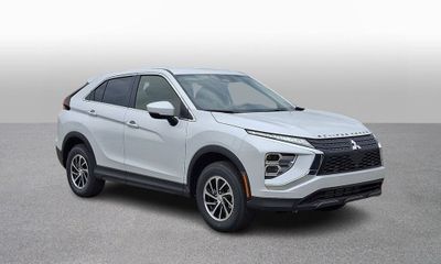 2026 Mitsubishi Eclipse Cross ES