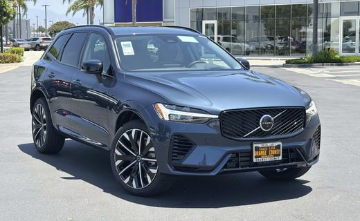 2026 Volvo XC60 Ultra Dark