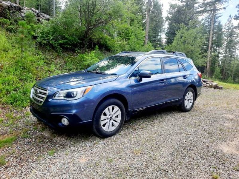 2016 Subaru Outback — a typically priced live listing