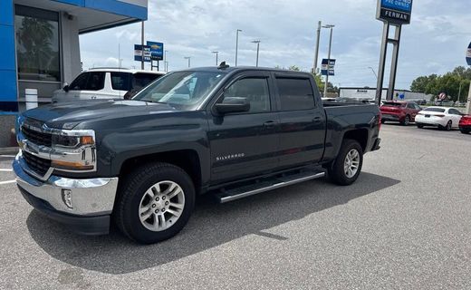 2018 Chevrolet Silverado LT