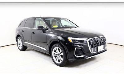 2026 Audi Q7 Quattro Premium Plus