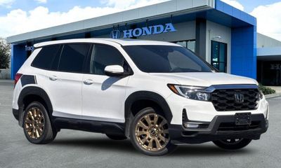 2023 Honda Passport EX L