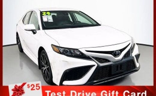 2022 Toyota Camry XSE