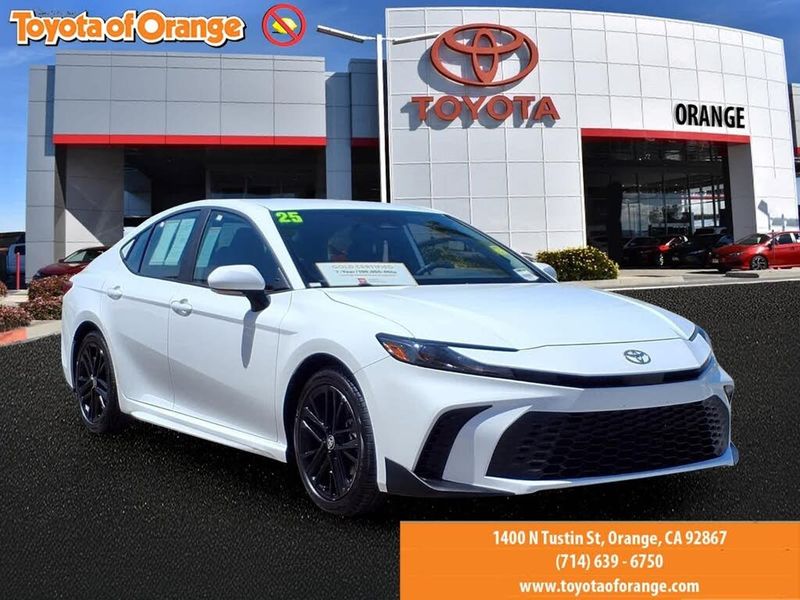 2025 Toyota Camry — a typically priced live listing