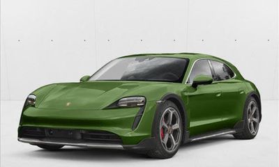 2023 Porsche Taycan Turbo S Cross