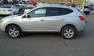 2010 Nissan Rogue S