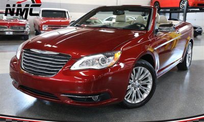 2013 Chrysler 200 Limited