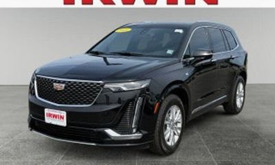 2025 Cadillac XT6 Luxury