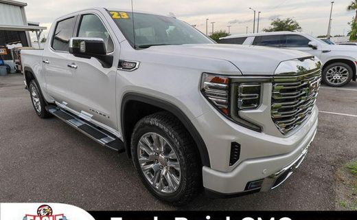 2023 GMC Sierra Denali