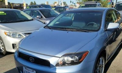 2009 Toyota Scion TC Base