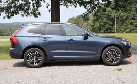 2019 Volvo XC60 Momentum