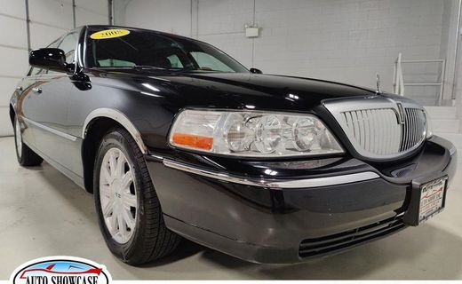 2008 Lincoln Town CAR Signature Limited