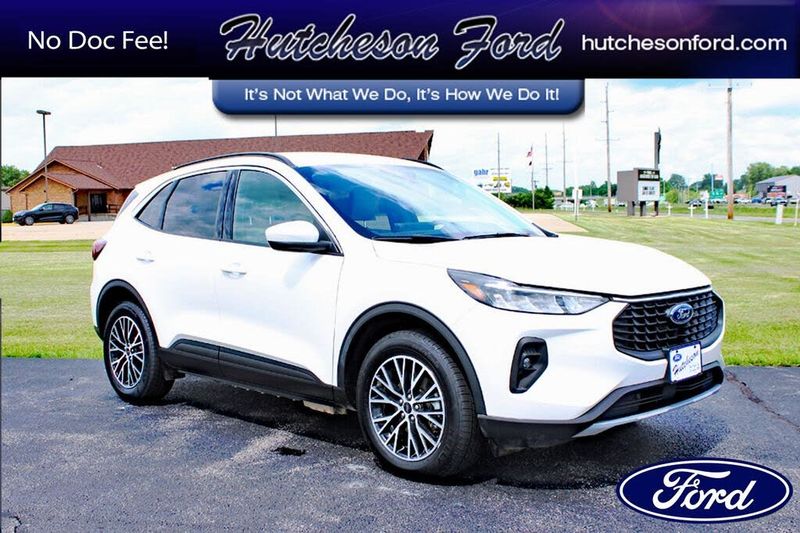 2024 Ford Escape — a typically priced live listing