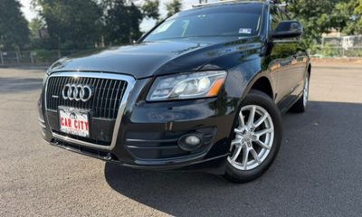2010 Audi Q5 Premium Plus