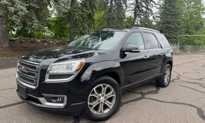 2016 GMC Acadia SLT 1