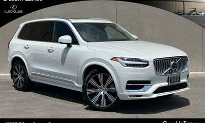 2023 Volvo XC90 Ultimate Bright