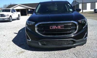2017 GMC Terrain SLE 1