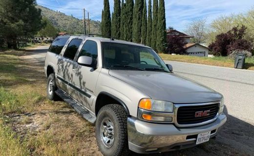 2005 GMC Yukon XL SLT