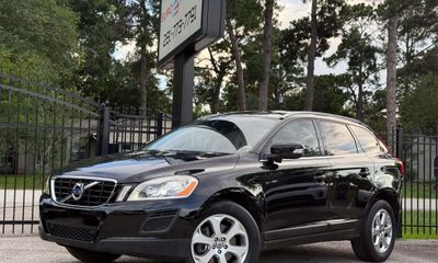 2013 Volvo XC60 32