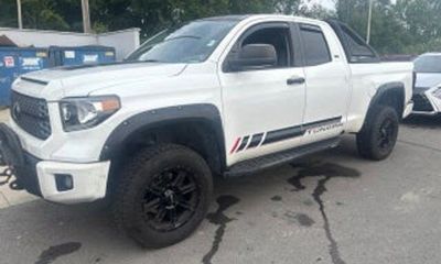 2020 Toyota Tundra SR5 Grade