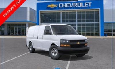 2026 Chevrolet Express 3500 Cutaway 177