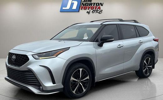 2022 Toyota Highlander XSE
