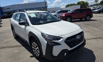 2025 Subaru Outback Base