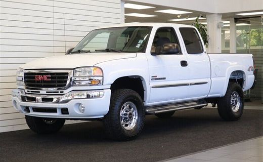 2005 GMC Sierra