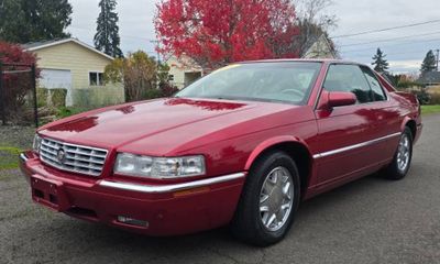 2001 Cadillac Eldorado ESC
