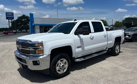 2017 Chevrolet Silverado LT