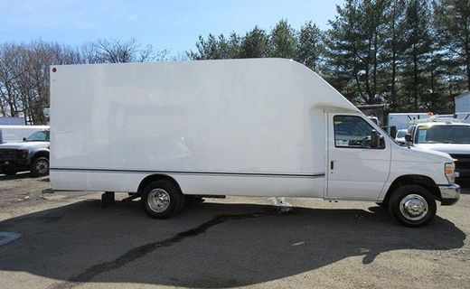 2010 Ford E-450 Super Duty
