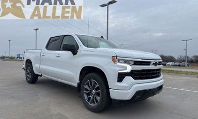 2025 Chevrolet Silverado RST